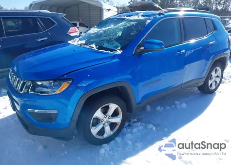 2018 Jeep Compass Latitude 4X4 z USA, uszkodzony, nr VIN 3C4NJDBB8JT150094